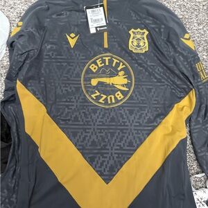 Macron Wrexham AFC 2024/25 Vegeta Training Quarter Zip Long Sleeve XL Textured